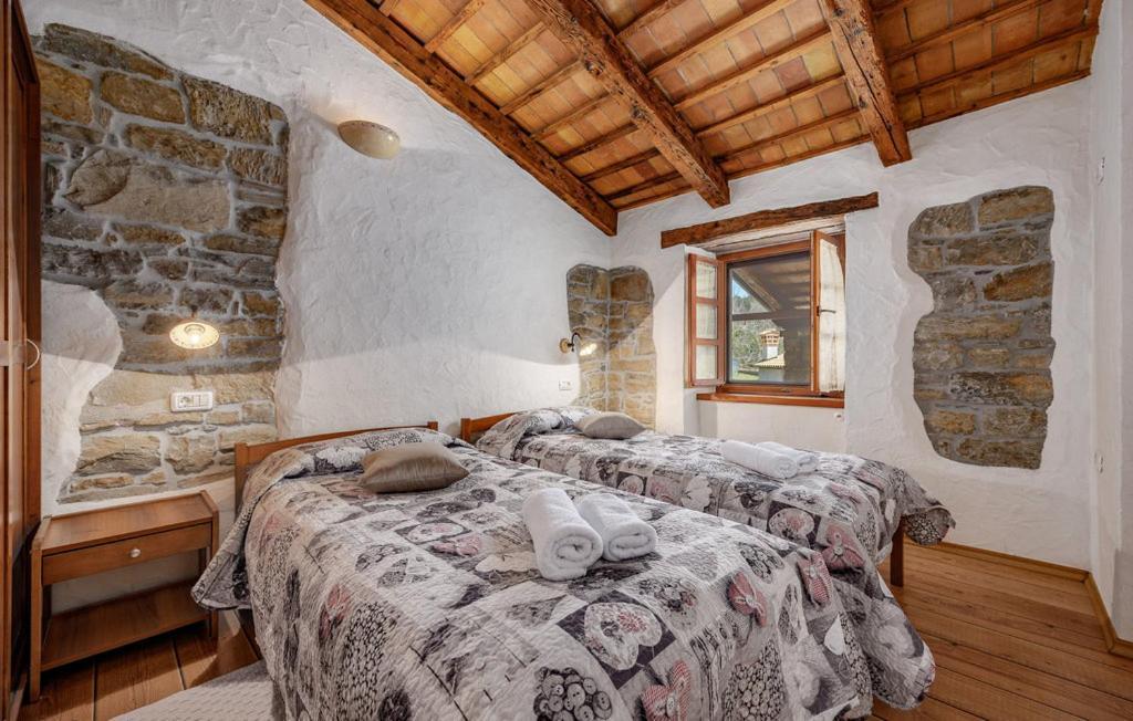 Guesthouse Gospodi Cerovlje Quarto foto